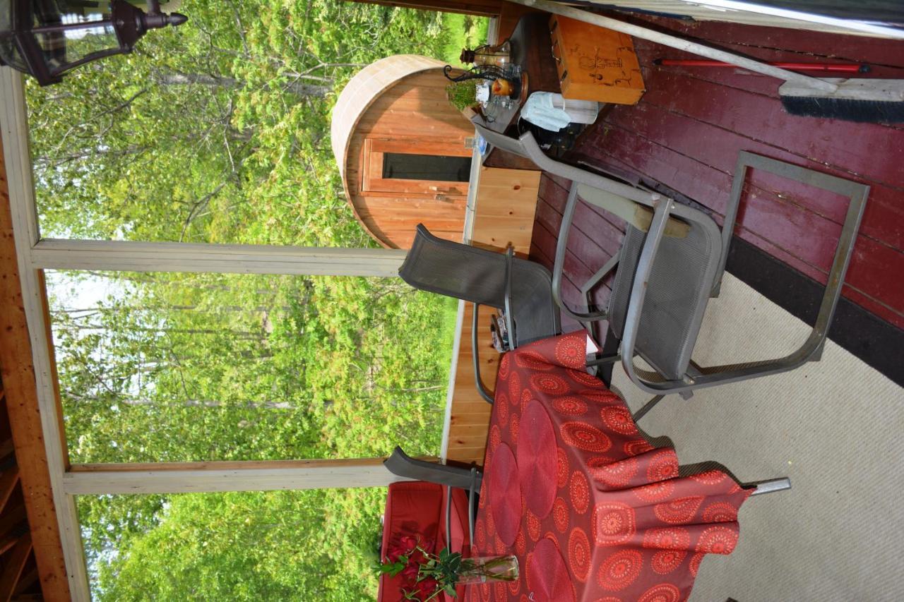 Domaine De La Baie, Les Suites Shawinigan Bagian luar foto