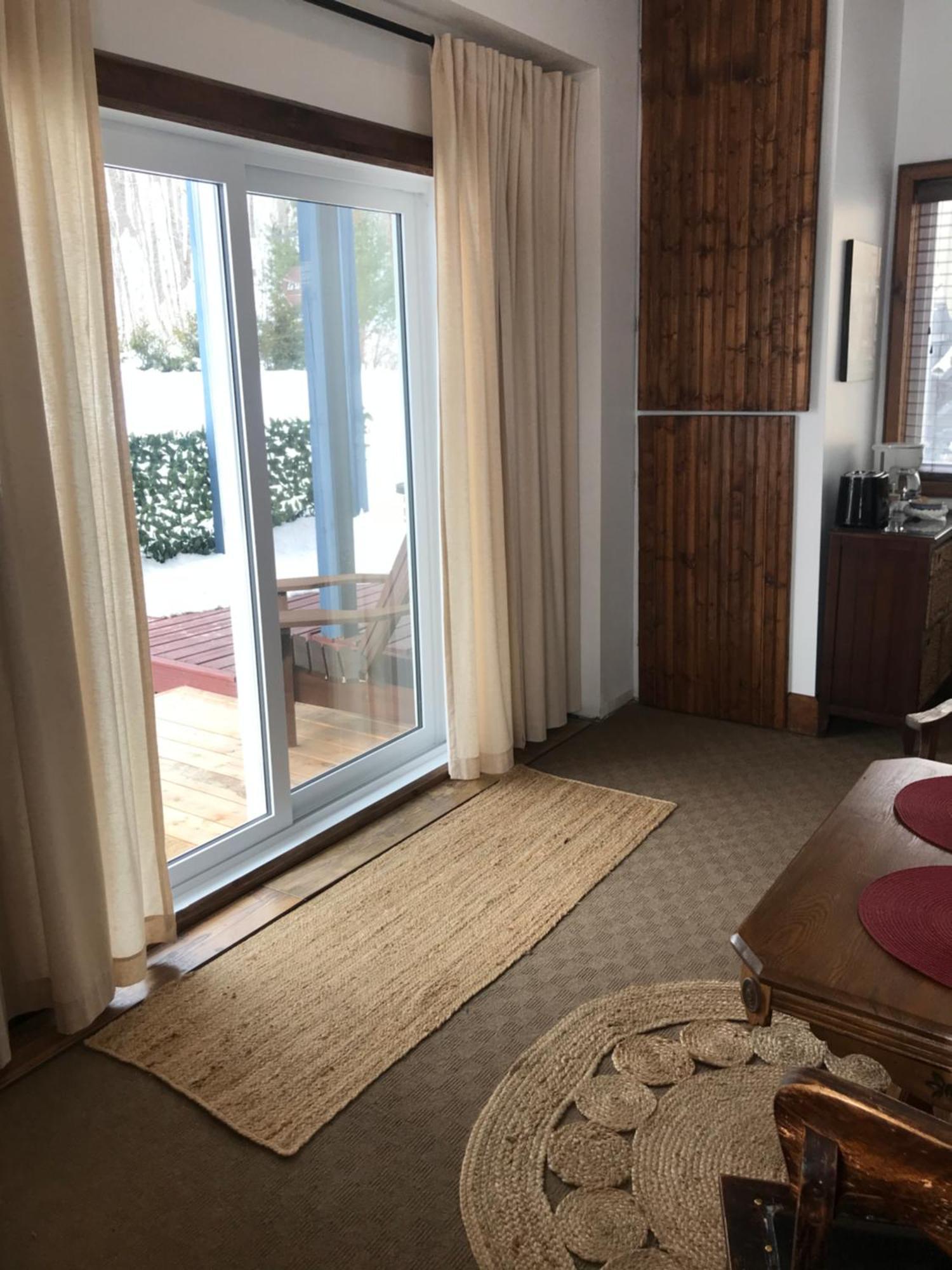 Domaine De La Baie, Les Suites Shawinigan Bagian luar foto