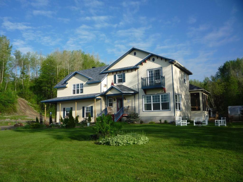 Domaine De La Baie, Les Suites Shawinigan Bagian luar foto