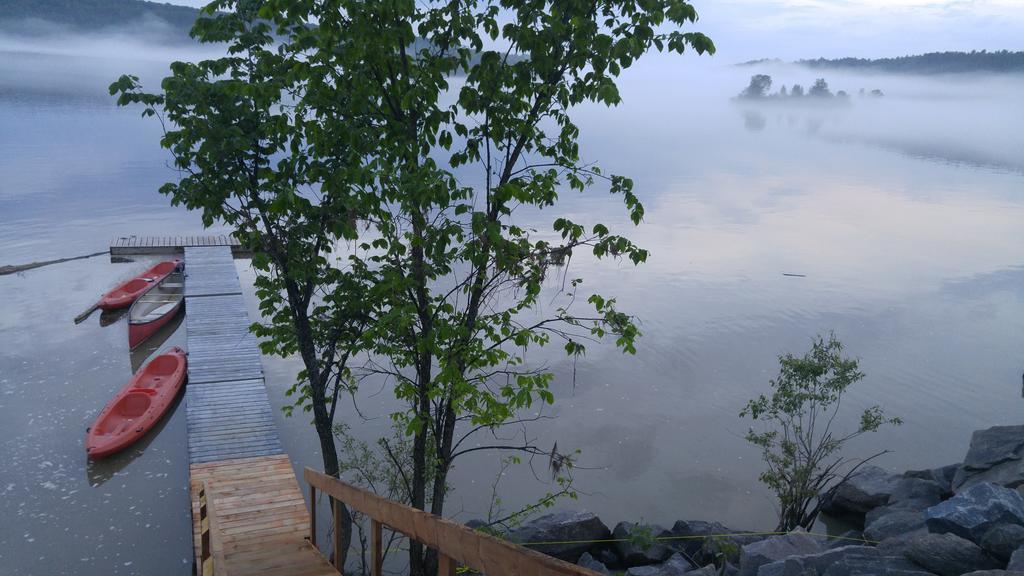 Domaine De La Baie, Les Suites Shawinigan Bagian luar foto